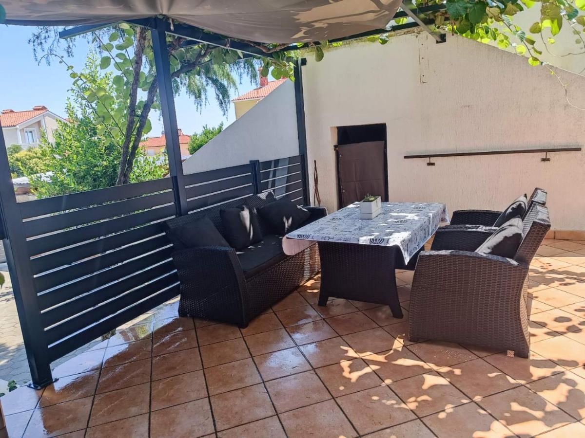 Apartment Danijela I Pula Zewnętrze zdjęcie